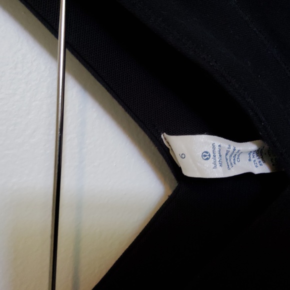 Lululemon tank - Picture 2 of 3